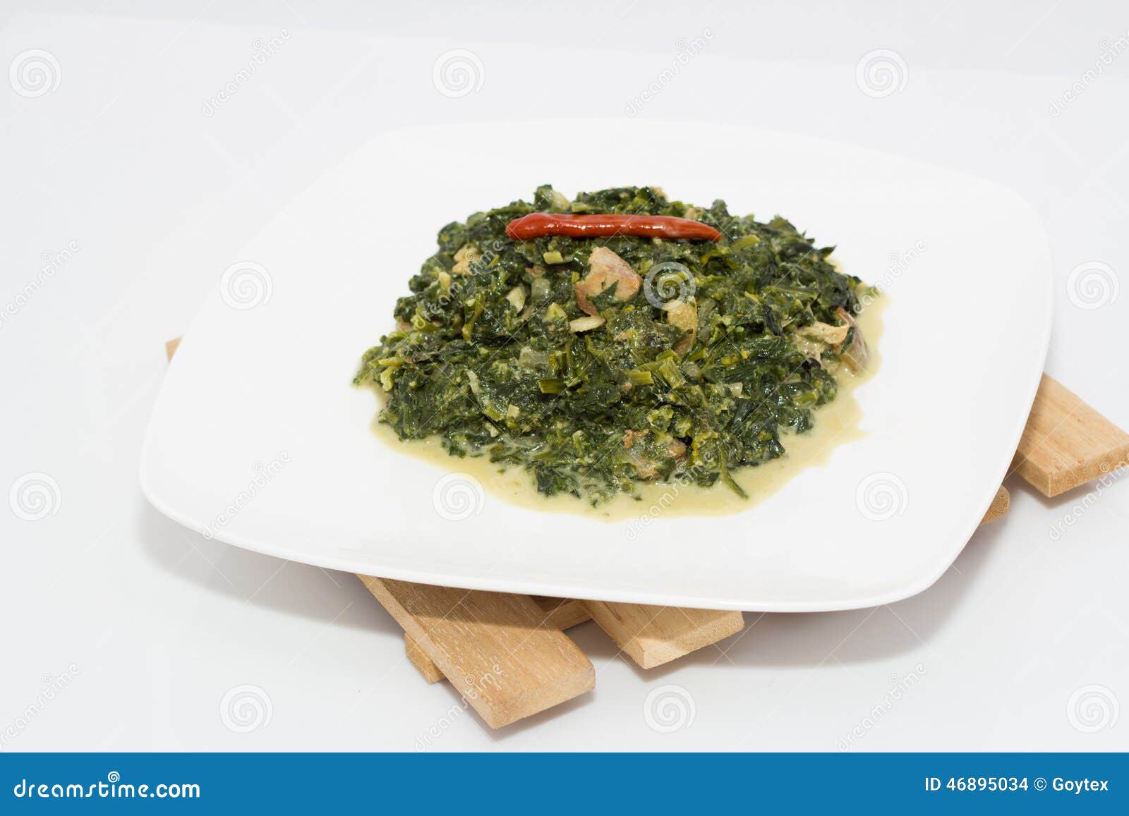 Spinach with coconut milk stock photo. Image of delicious 46895034