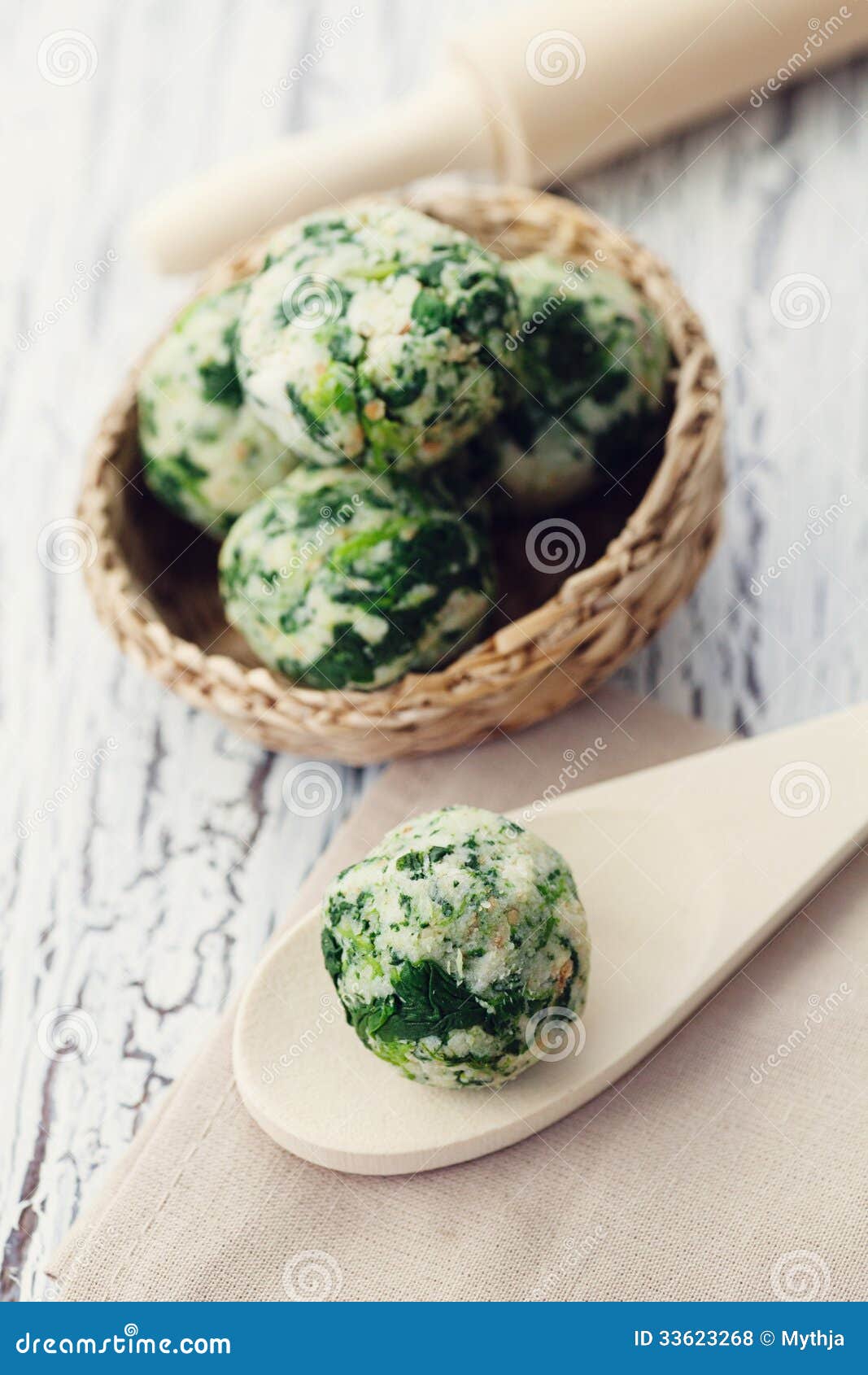 Spinach dumplings stock photo. Image of cheese, restaurant 33623268