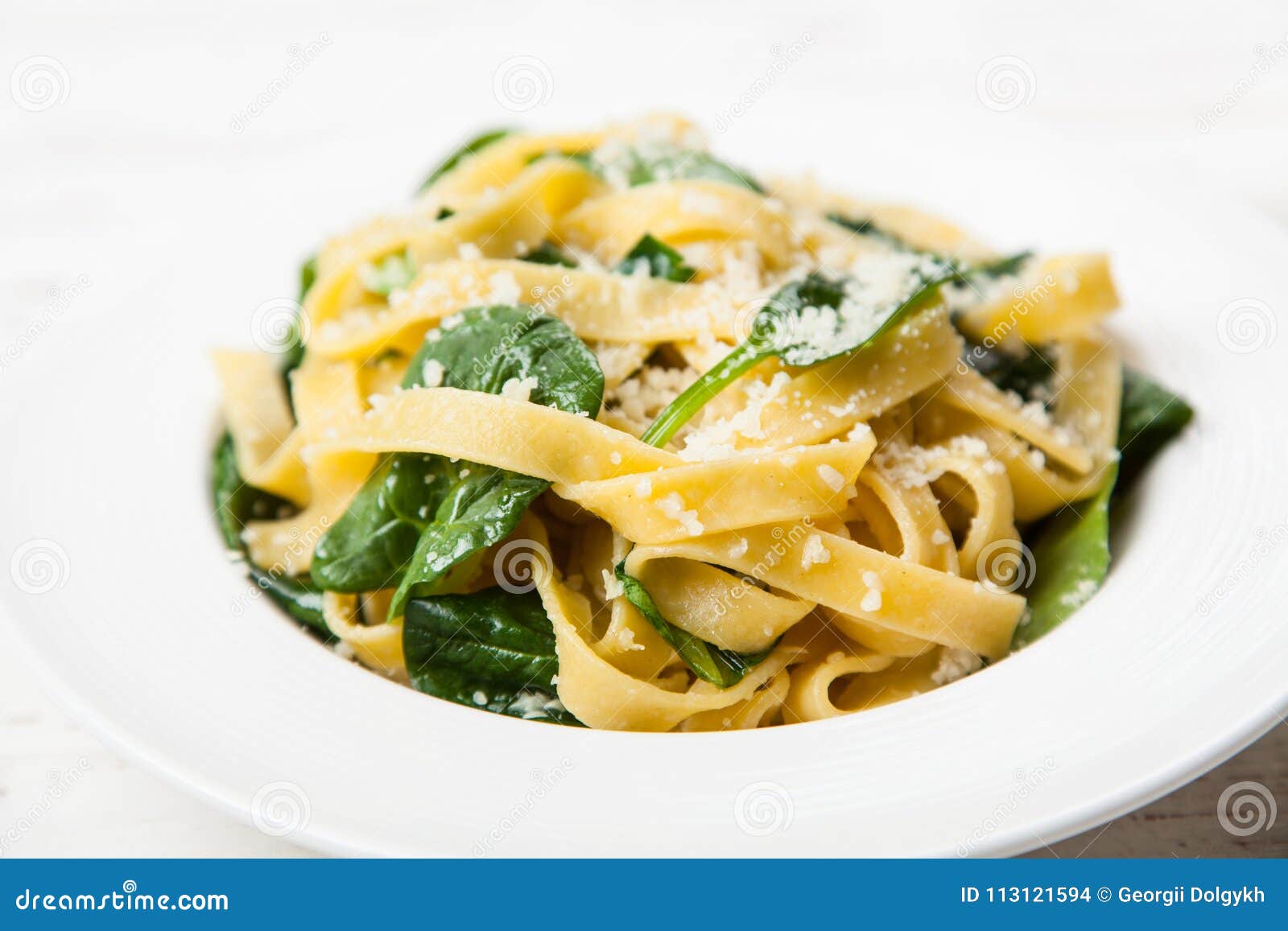 Spinach tagliatelle pasta stock photo. Image of diet 113121594