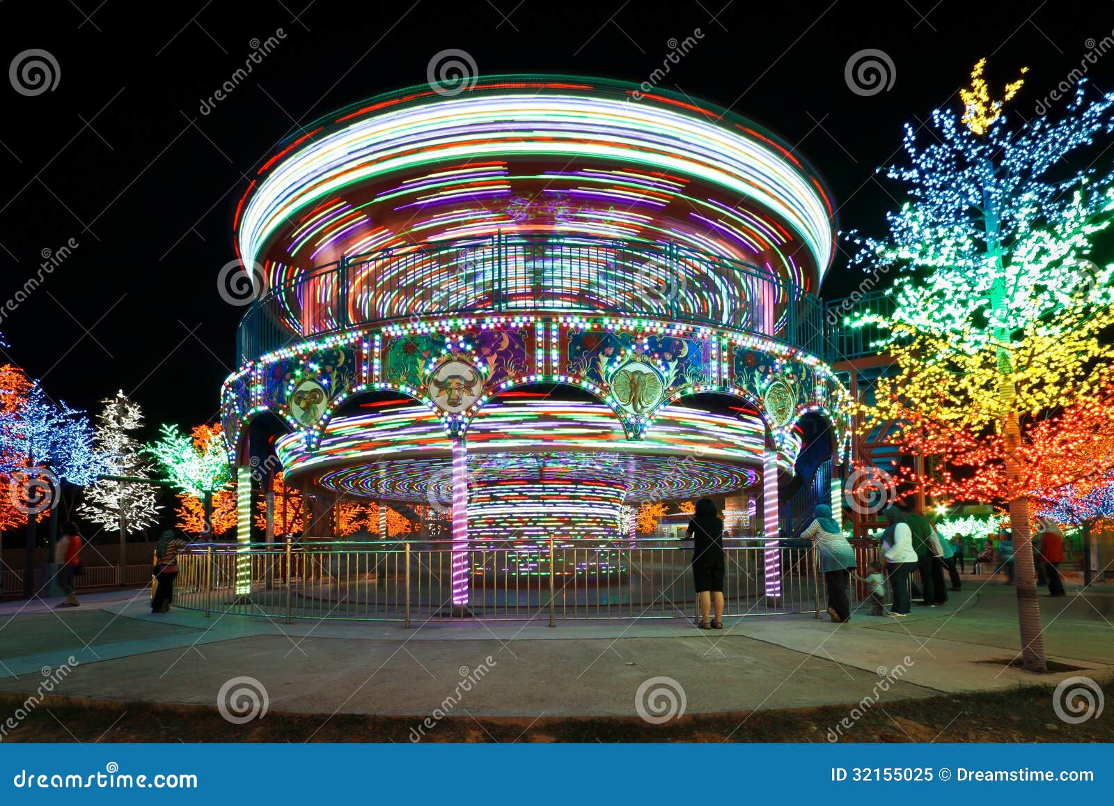 The spinning light stock image. Image of action, dizzy 32155025