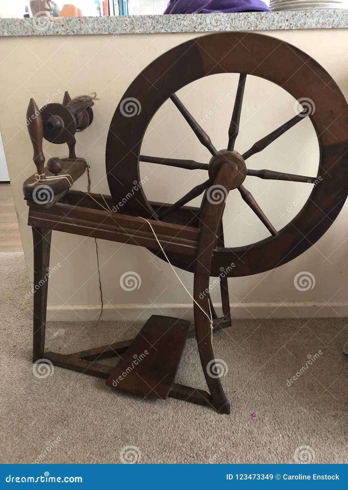 Spinning wheel stock image. Image of spinning, textile 123473349