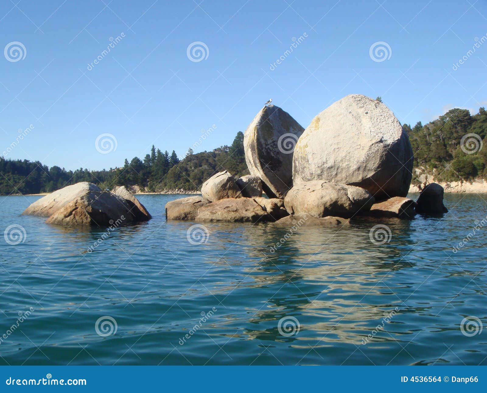 split-apple-rock-stock-photo-image-of-formation-rock-4536564
