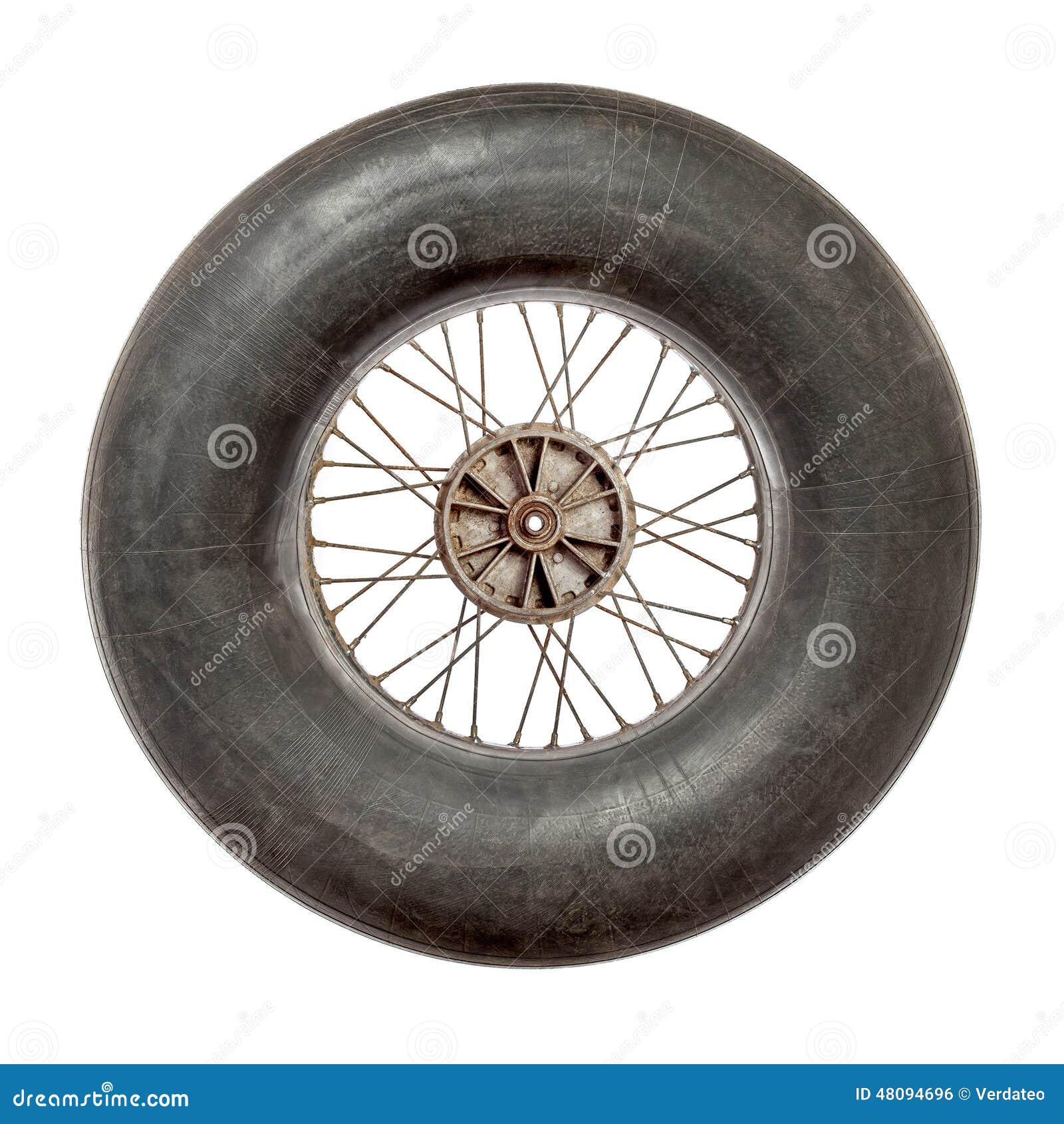 spoke wheel with inflated tire tube