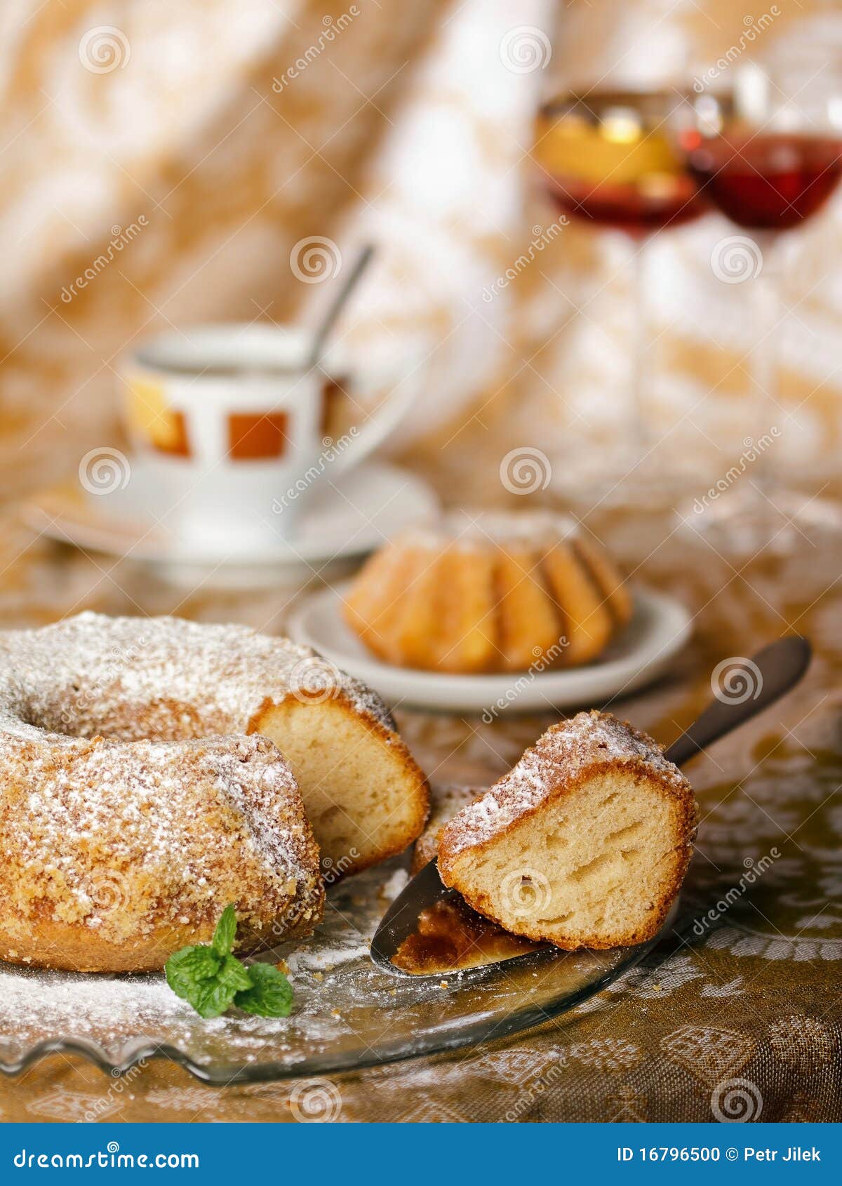 Sponge ring cake stock photo. Image of catering, baking 16796500