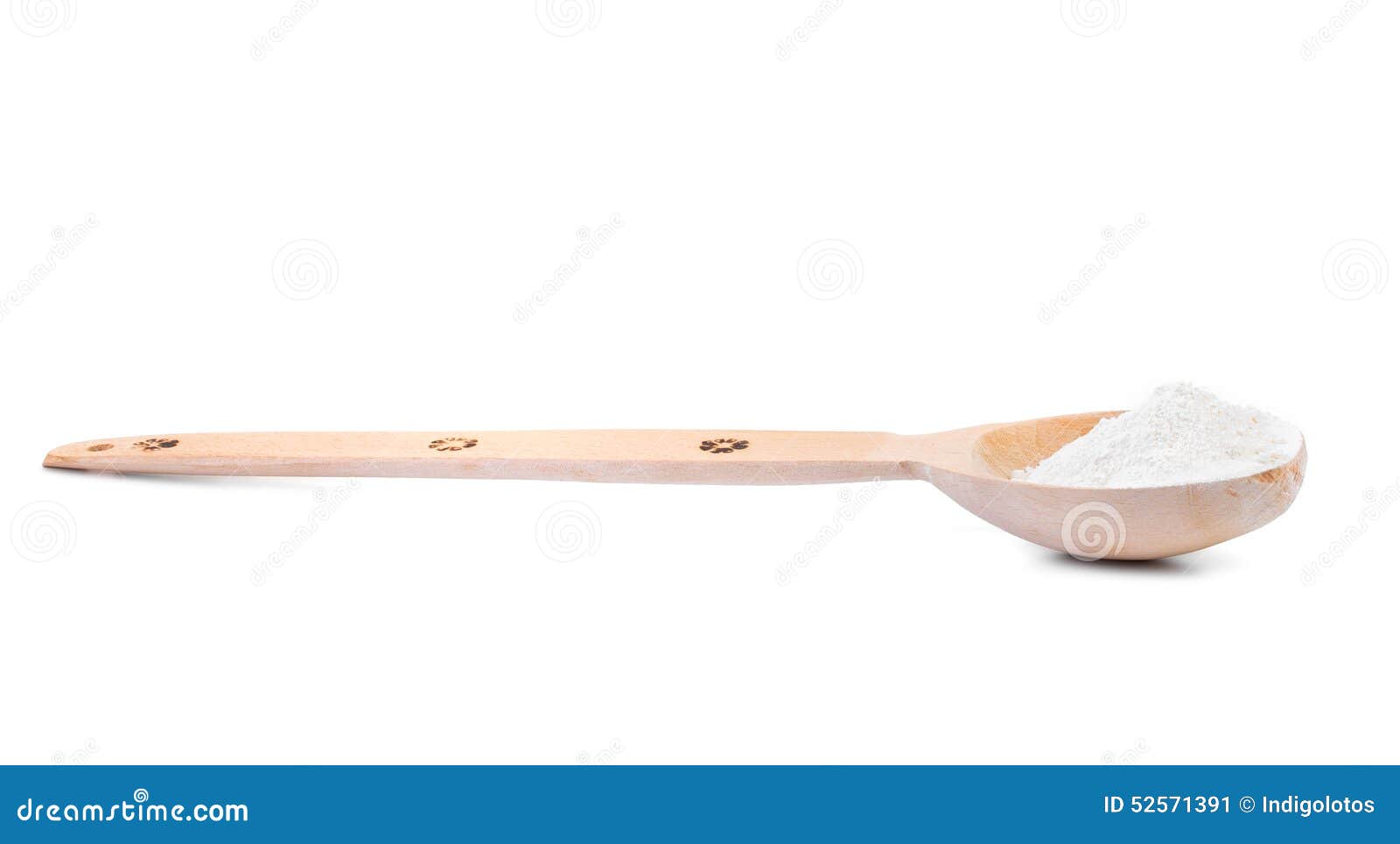 Spoon with flour. stock image. Image of harvesting, plate 52571391