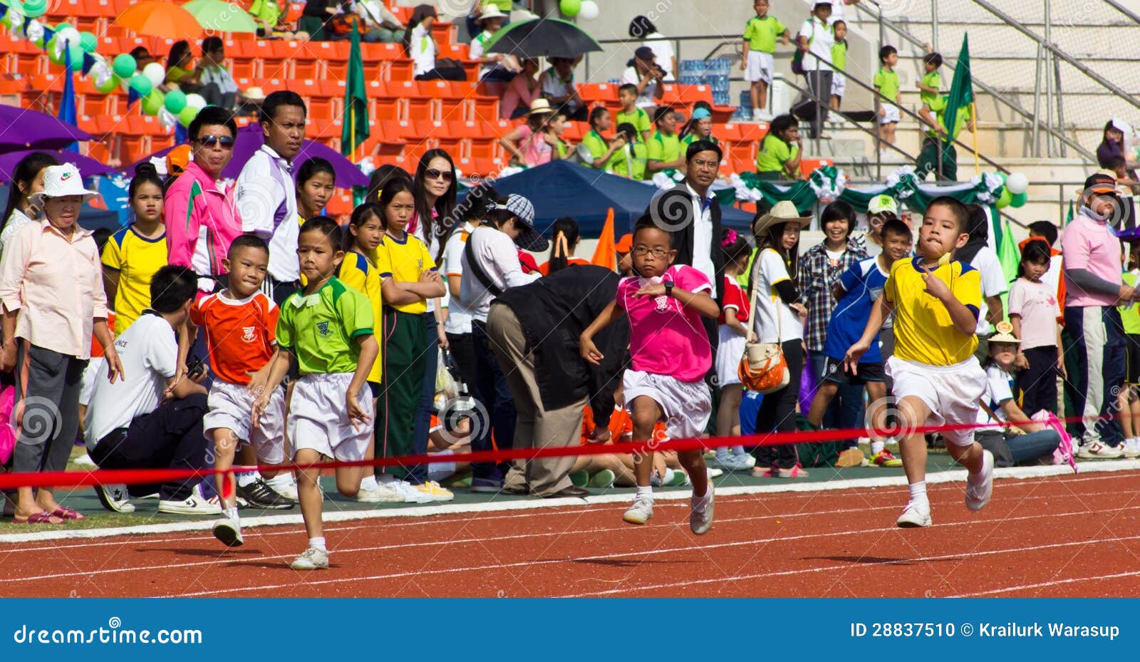 Sport Day s Event editorial image. Image of field, speed 28837510
