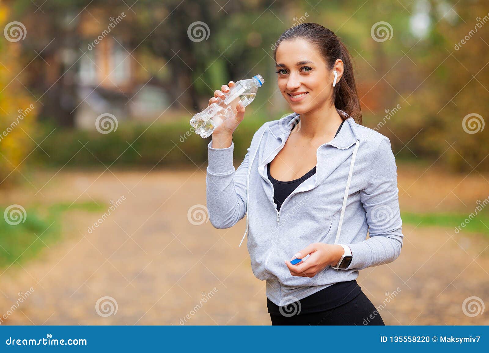 Sport Outdoor. Woman Drinking Water After Running Stock Photo - Image ...