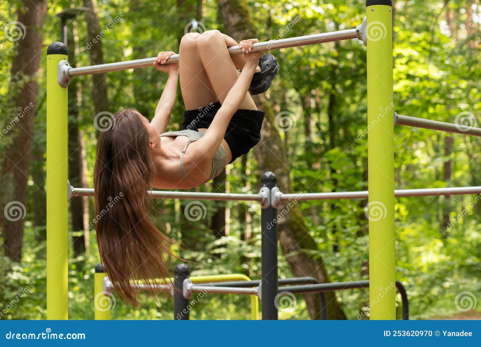 Teenager Doing Exercise Horizontal Bar Stock Photos - Free & Royalty-Free  Stock Photos from Dreamstime