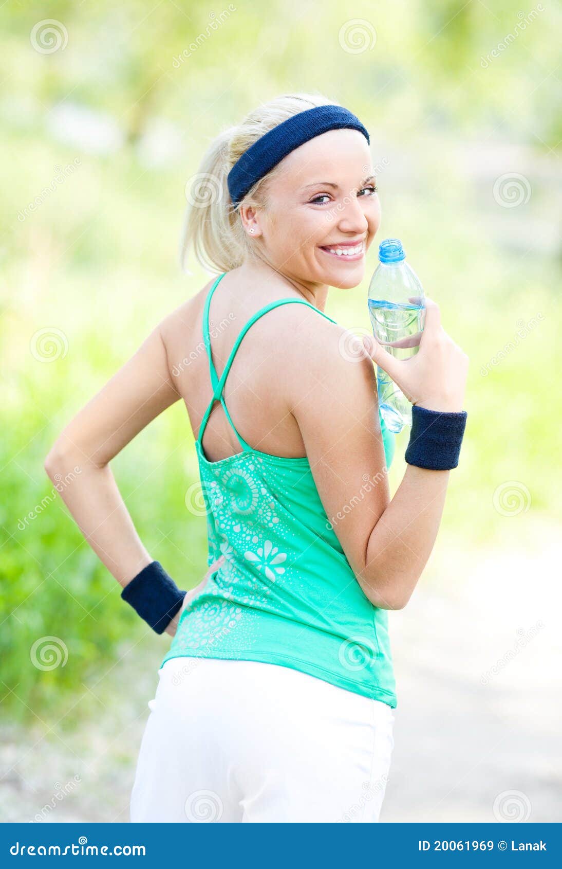 Sporty woman stock image. Image of outsides, sporty, active 20061969