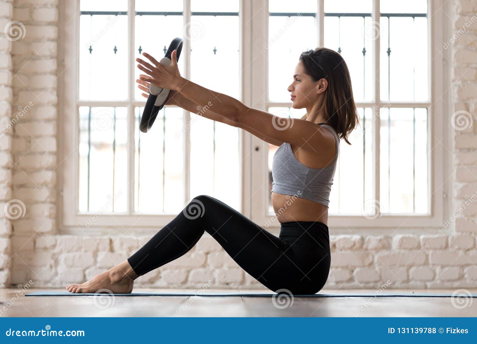 Yoga Pilates Ring Fitness Exerciser Yoga Hall Circle Trainer 