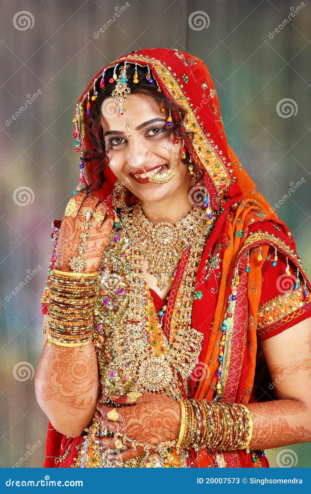 Vestiti Da Sposa Indiani.Sposa Indiana Nella Sua Rappresentazione Del Vestito Da Cerimonia