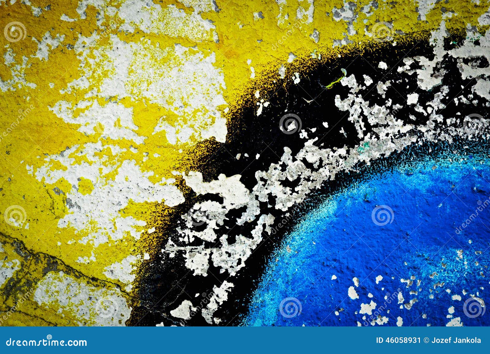 Spray paint in wall stock image. Image of brush, design 46058931