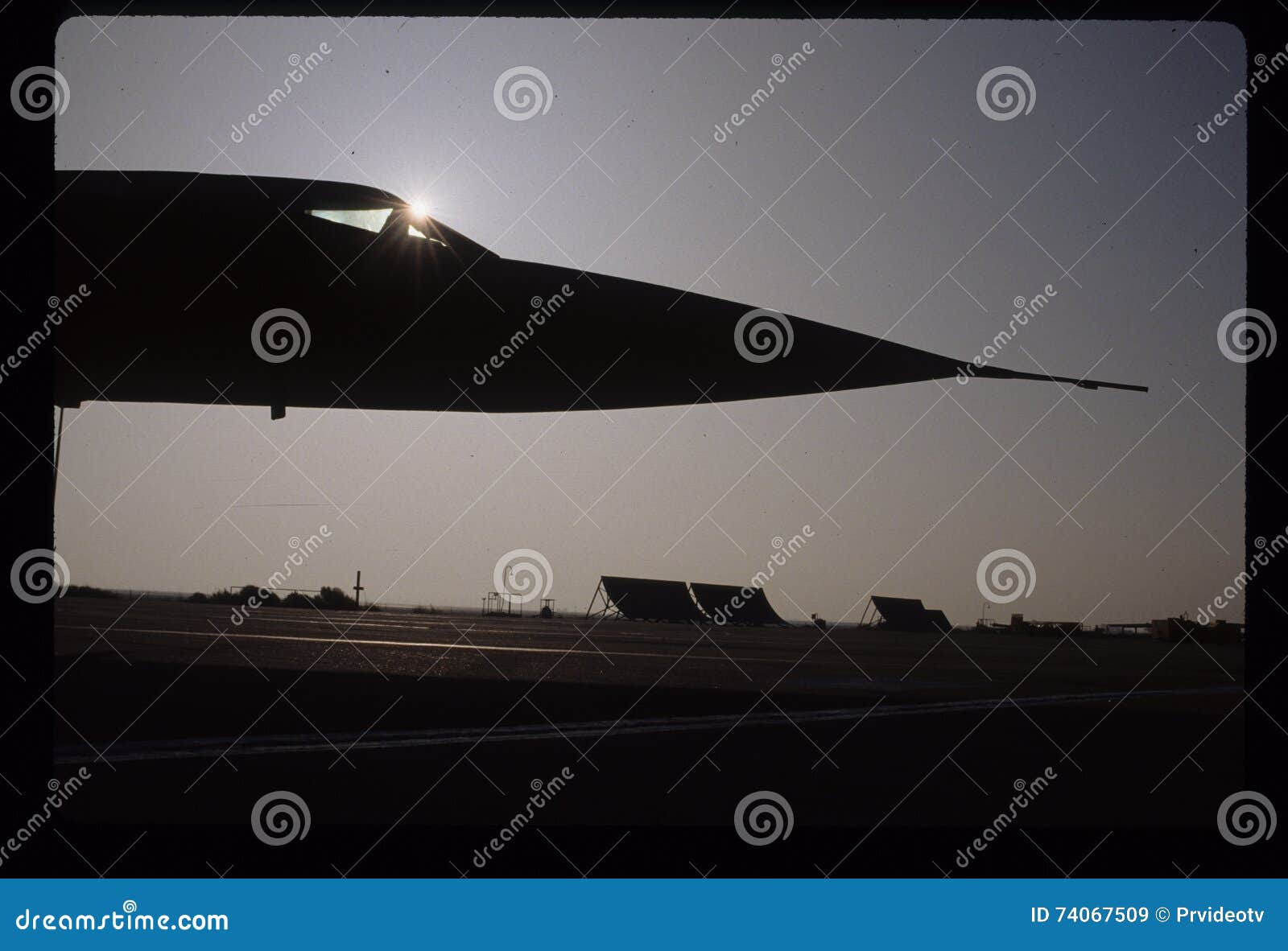 SR-71 Habu Blackbrd Arcraft Shaped Challenge Con - Etsy - Foto 3