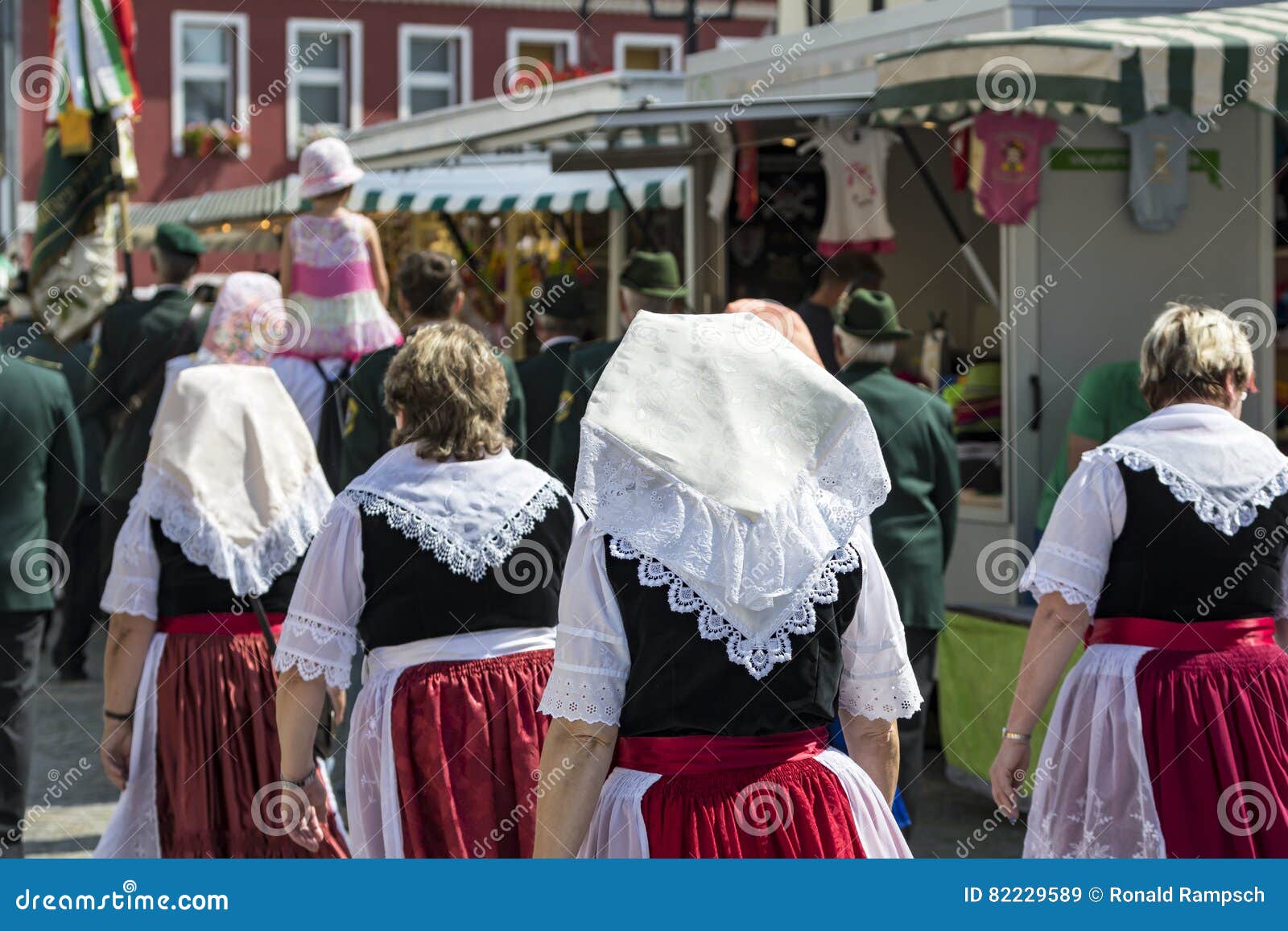 Spreewald En Bescherming-stevig in De Vrouwen Van Luebbenau 7/2/2016 in ...