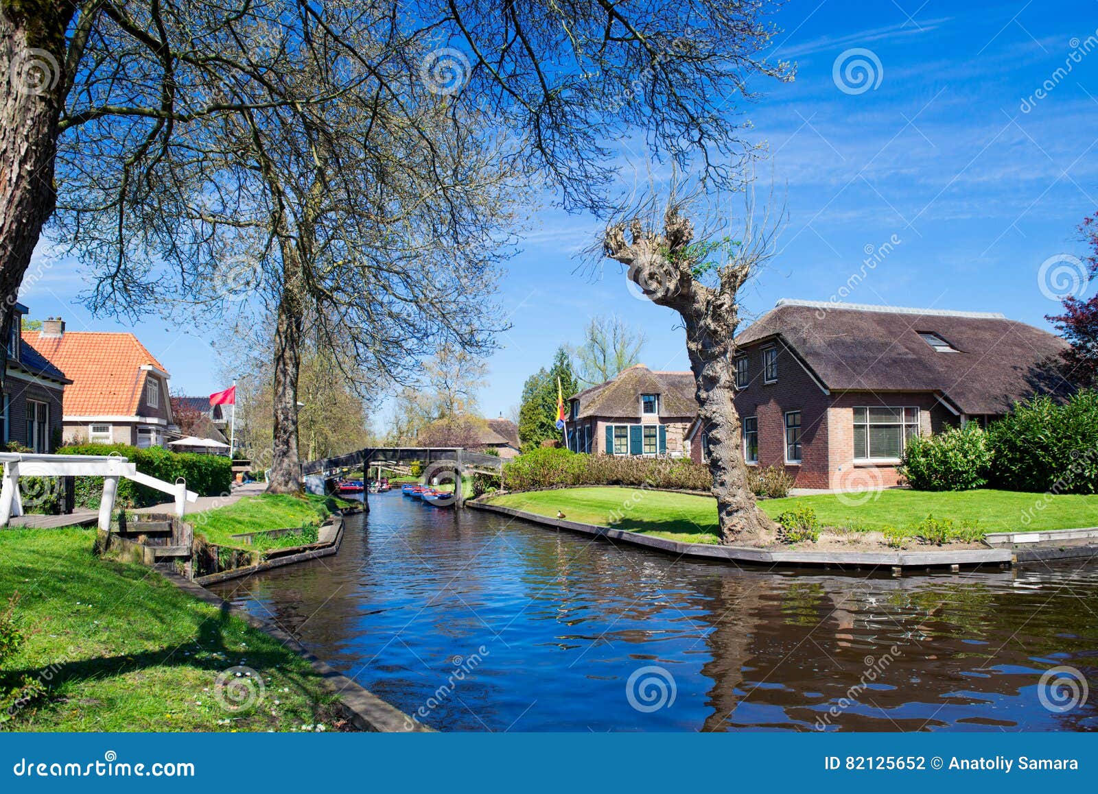 Spring In Giethoorn The Netherlands Stock Photo Image Of Residential