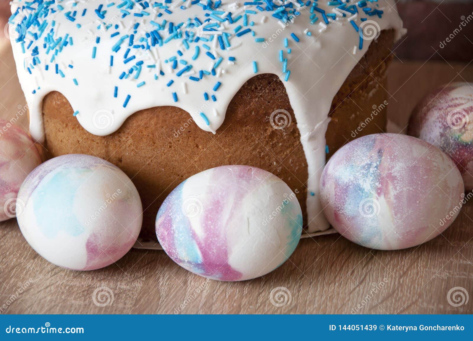 Spring Holiday Prepare. Marble Shell. Happy Easter. Dessert. Backery. Easter Cake with Sprinkles