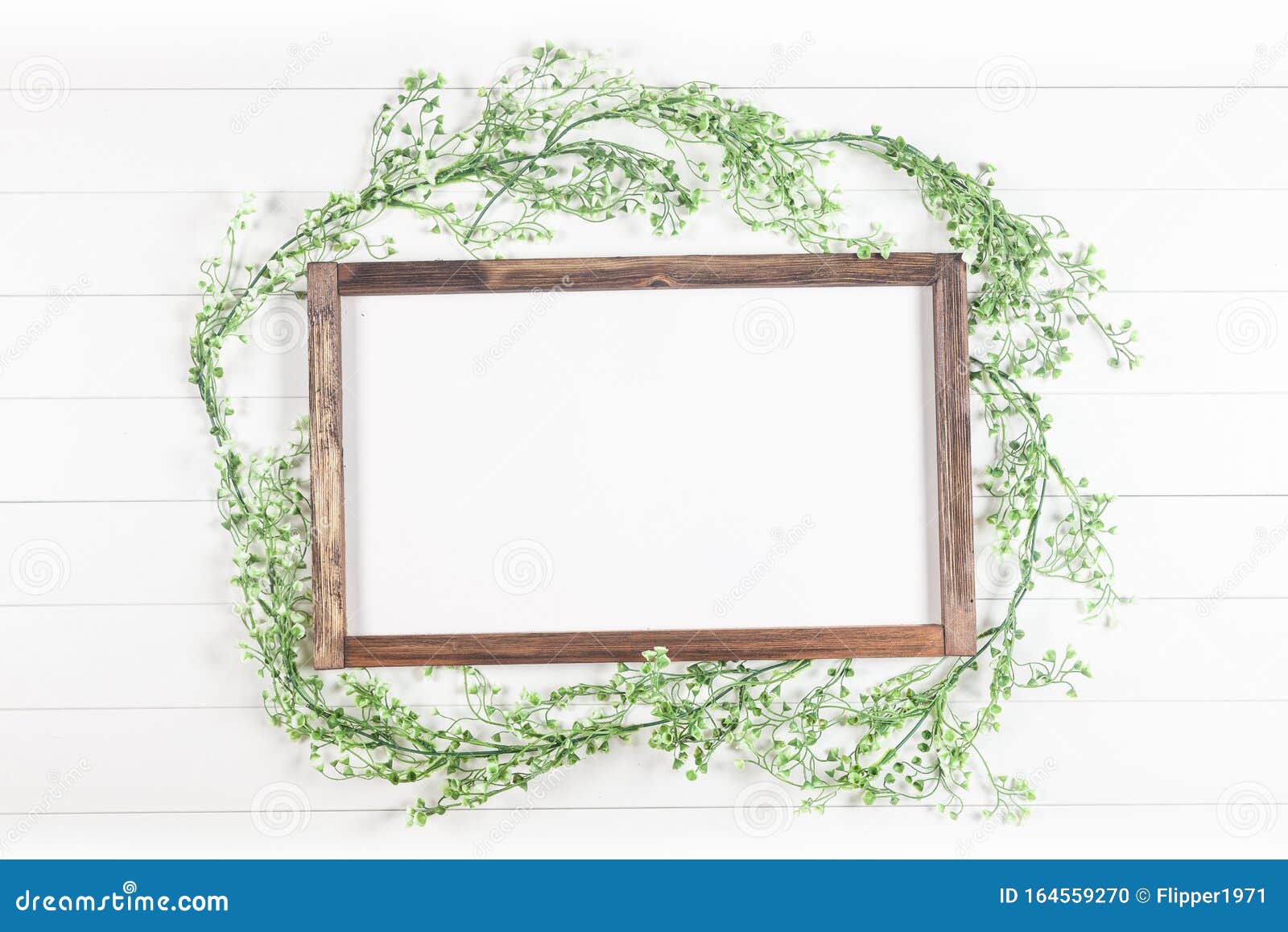 Download 9 719 Wooden Sign Mockup Photos Free Royalty Free Stock Photos From Dreamstime