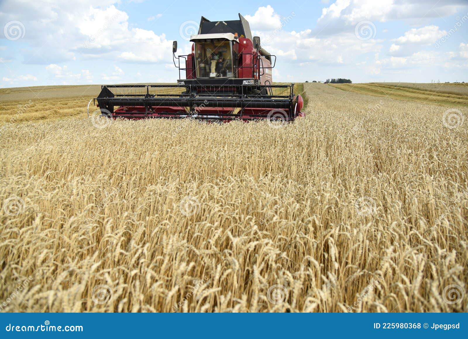 how does a combine work for wheat