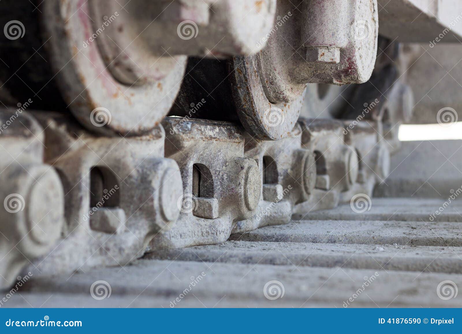 Sprocket and chain stock photo. Image of design, earth 41876590