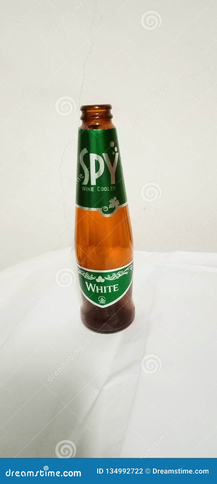 Spy white editorial photography. Image of white, cooler152 134992722