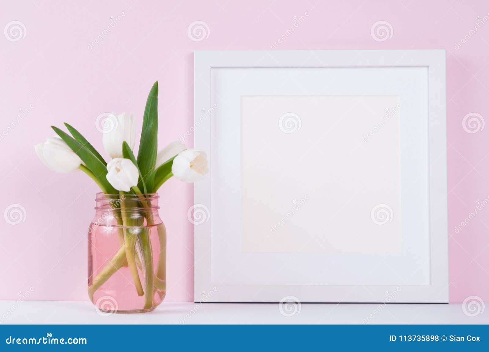 Square Realistic White Frame With Passepartout Mockup Stock Illustration -  Download Image Now - iStock