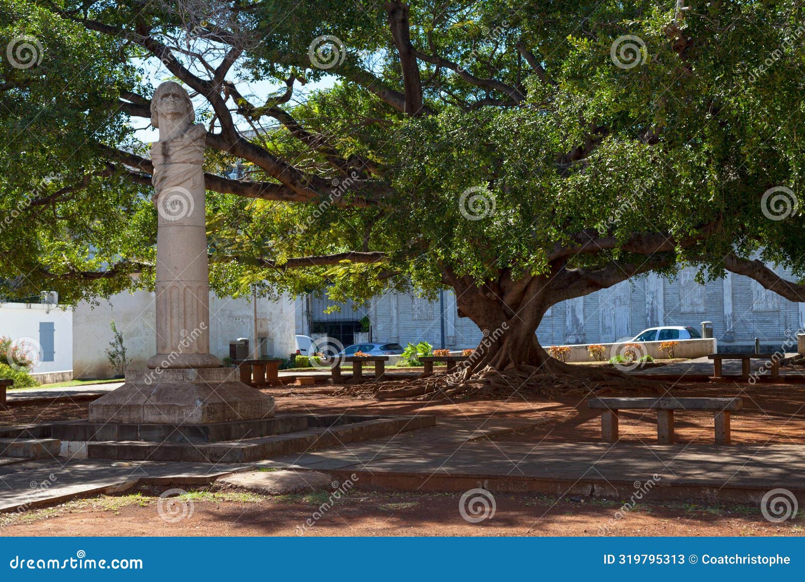 square leconte de lisle in saint-denis de la reunion
