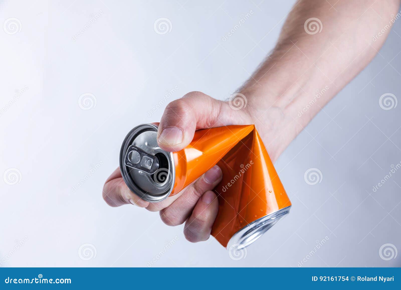 Squeeze aluminium can stock photo. Image of drops, future 92161754