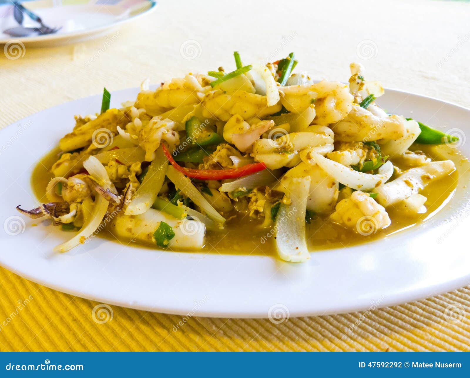 Squid Stir Fried With Yellow Curry Pla Muek Pad Pong Ga Ri Stock Photo Image Of Cooking Squid