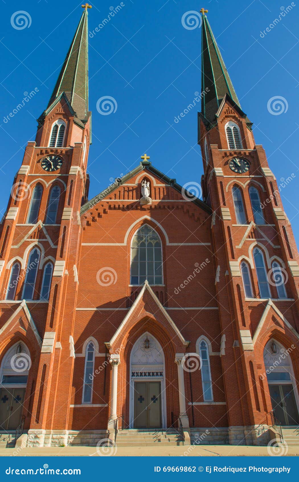 St Hyacinth Church stock foto. Image of gunst, kruis 69669862