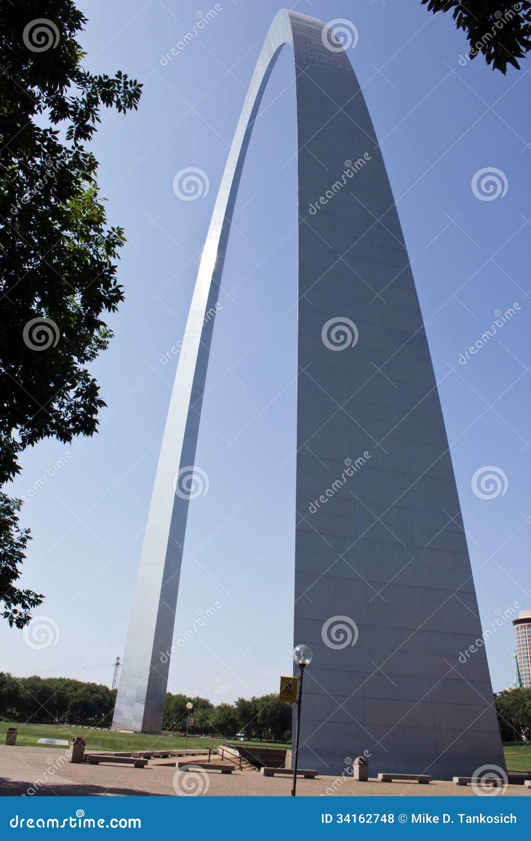 St. Louis Arch Complete stock photo. Image of dark, louis - 34162748