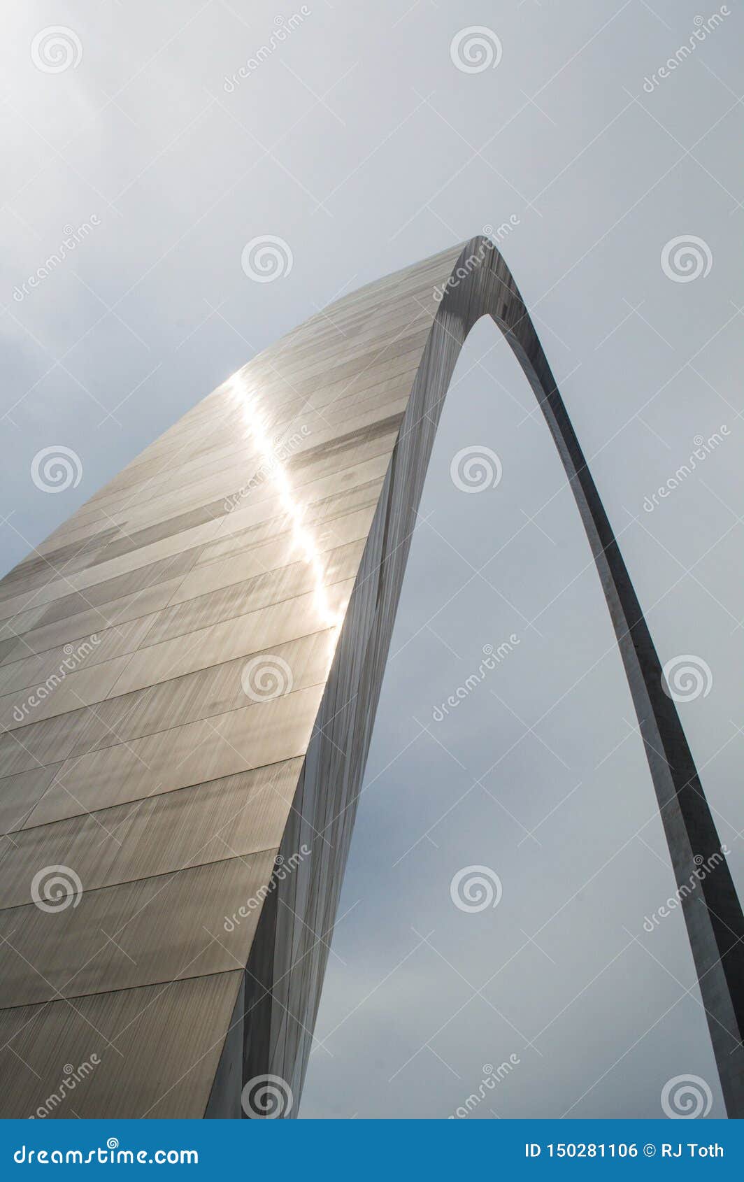 The St. Louis Arch stock photo. Image of louis, travel - 150281106