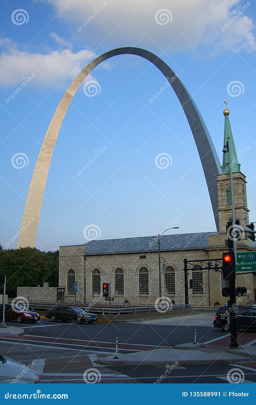 St. Louis Attractions editorial photo. Image of blue - 135588991