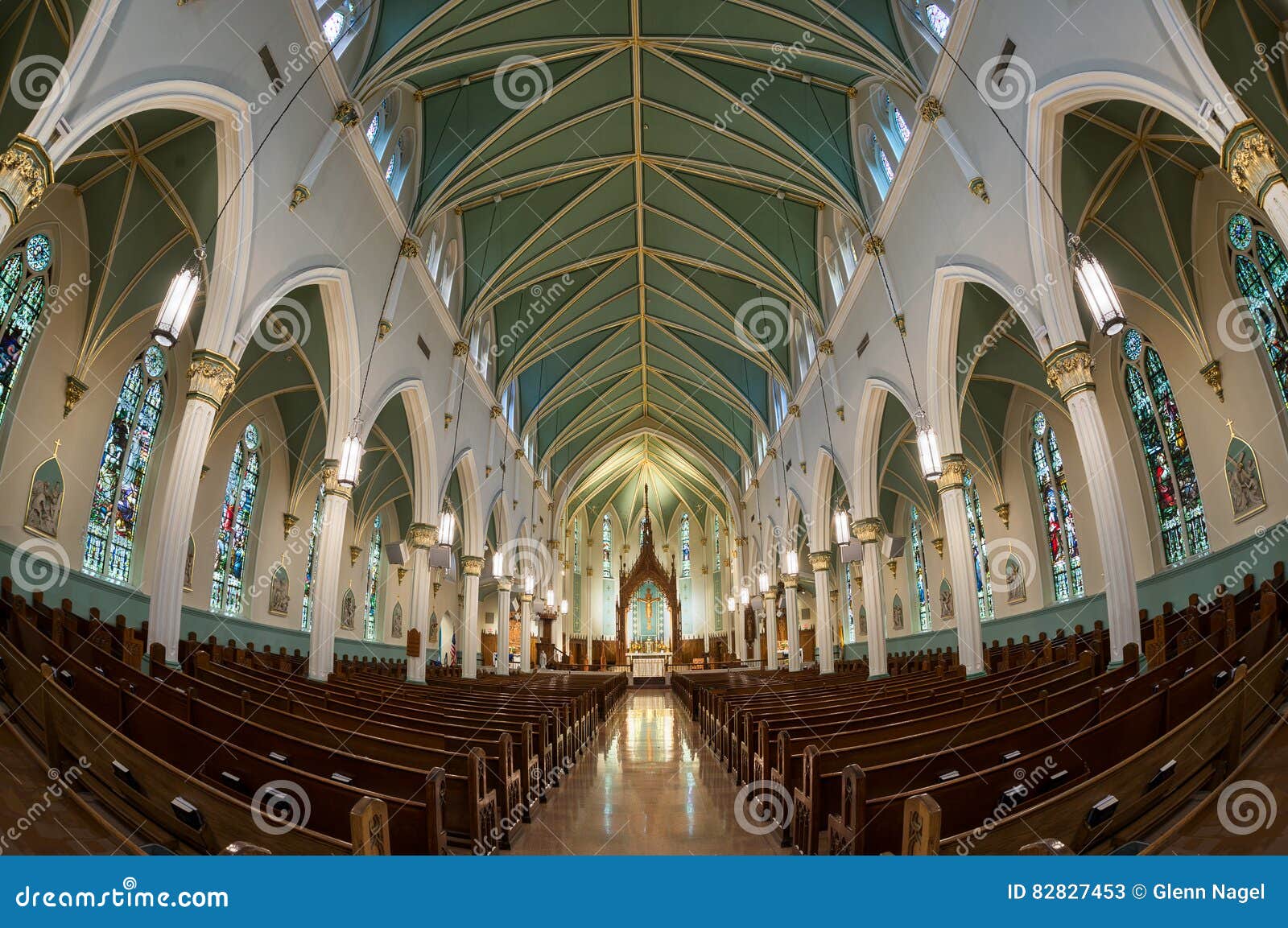 St. Louis Bertrand Catholic Church Editorial Stock Photo - Image of pews, nobody: 82827453