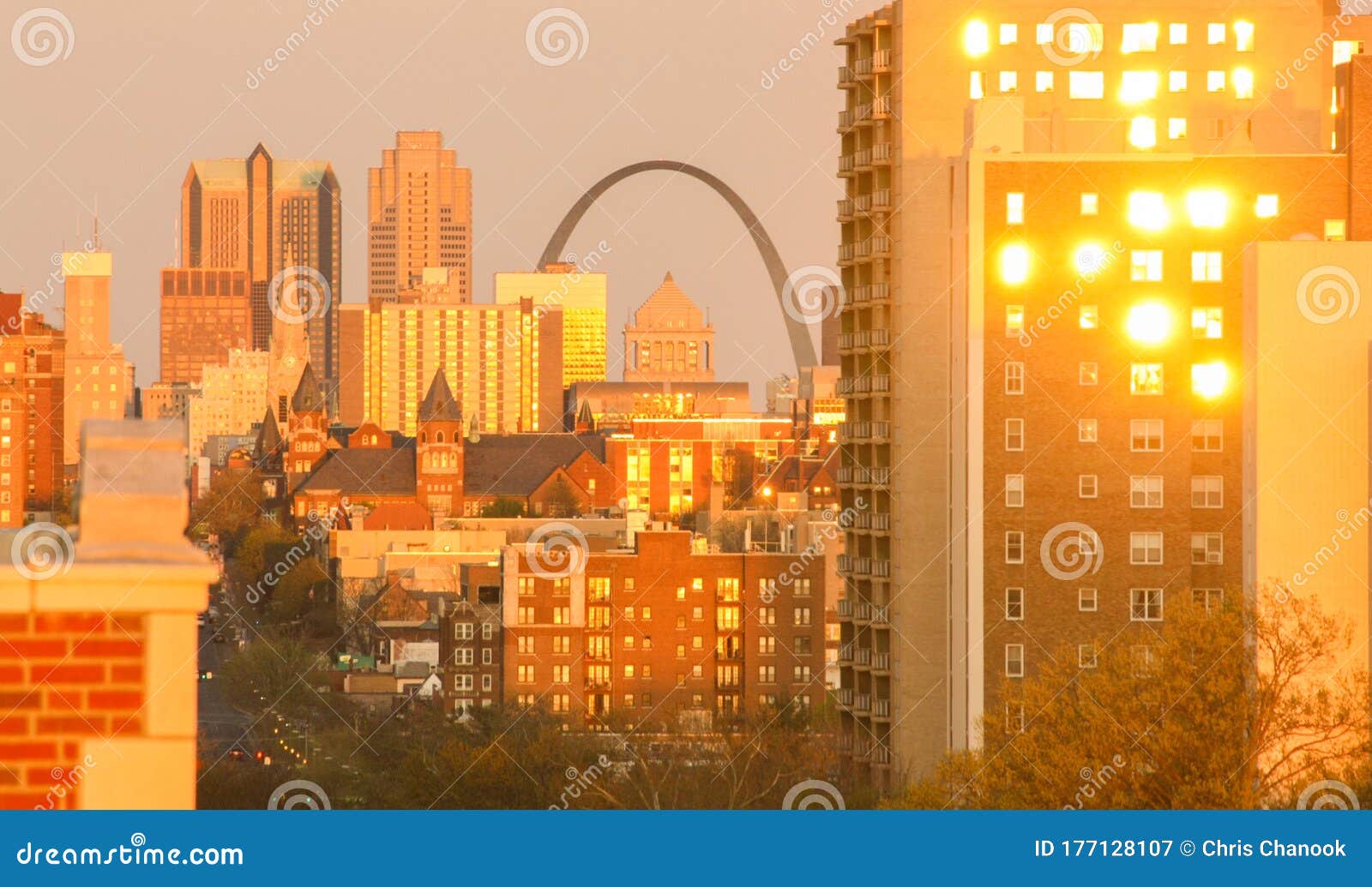 St. Louis Skyline at Sunset Stock Image Image of cityscape, place