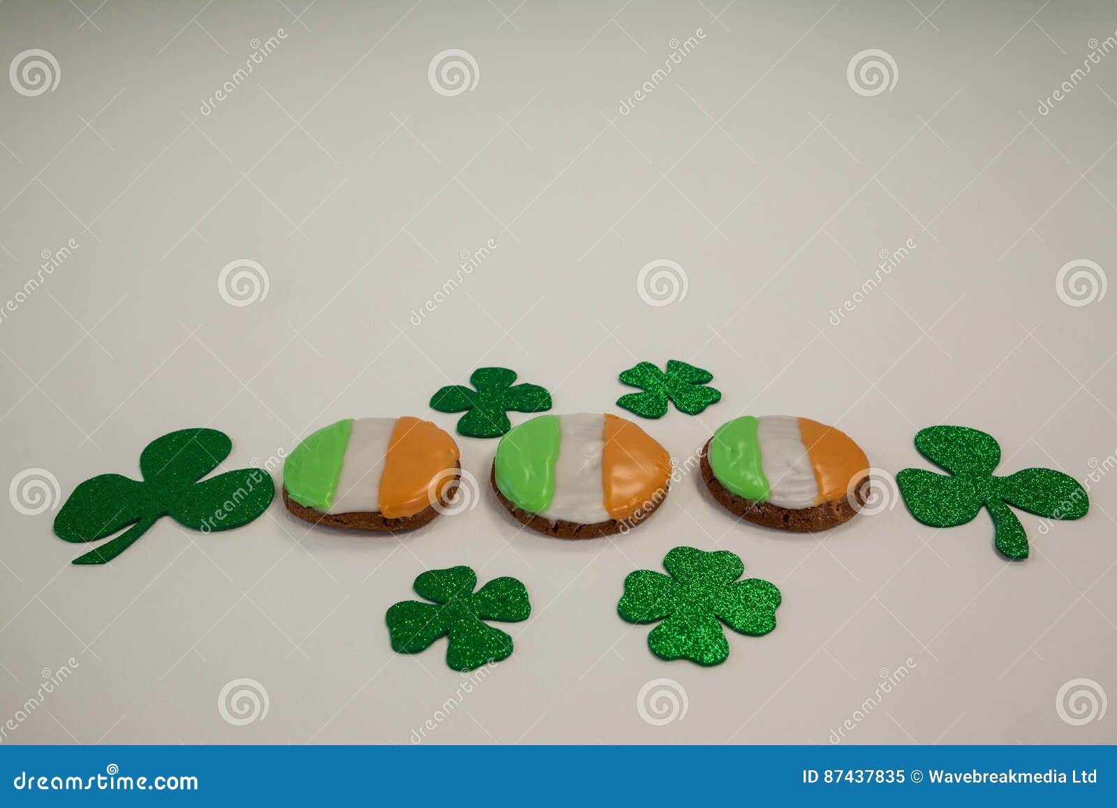 St Patricks Day Cookies Decorated With Irish Flag Surrounded With Shamrocks Stock Image Image Of Festival Decoration 87437835