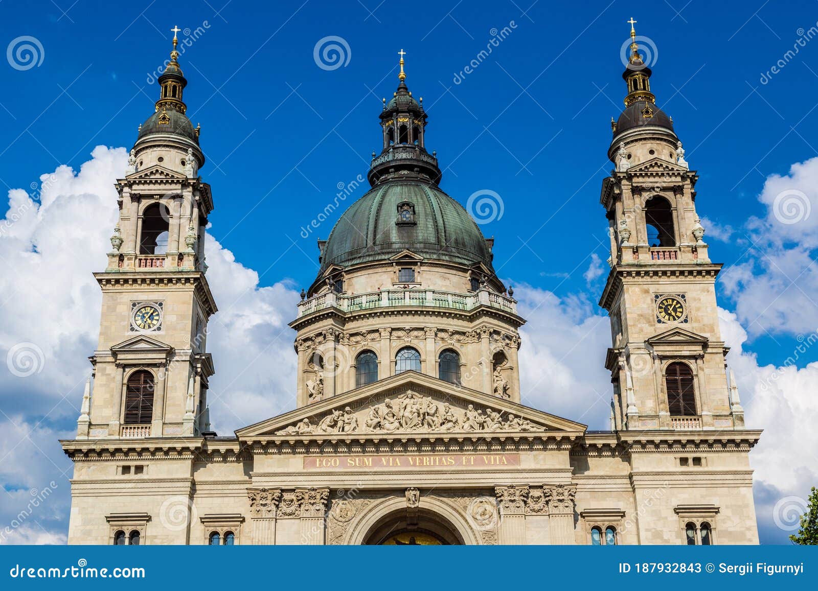 st. stephen's basilica, budapest, hungary