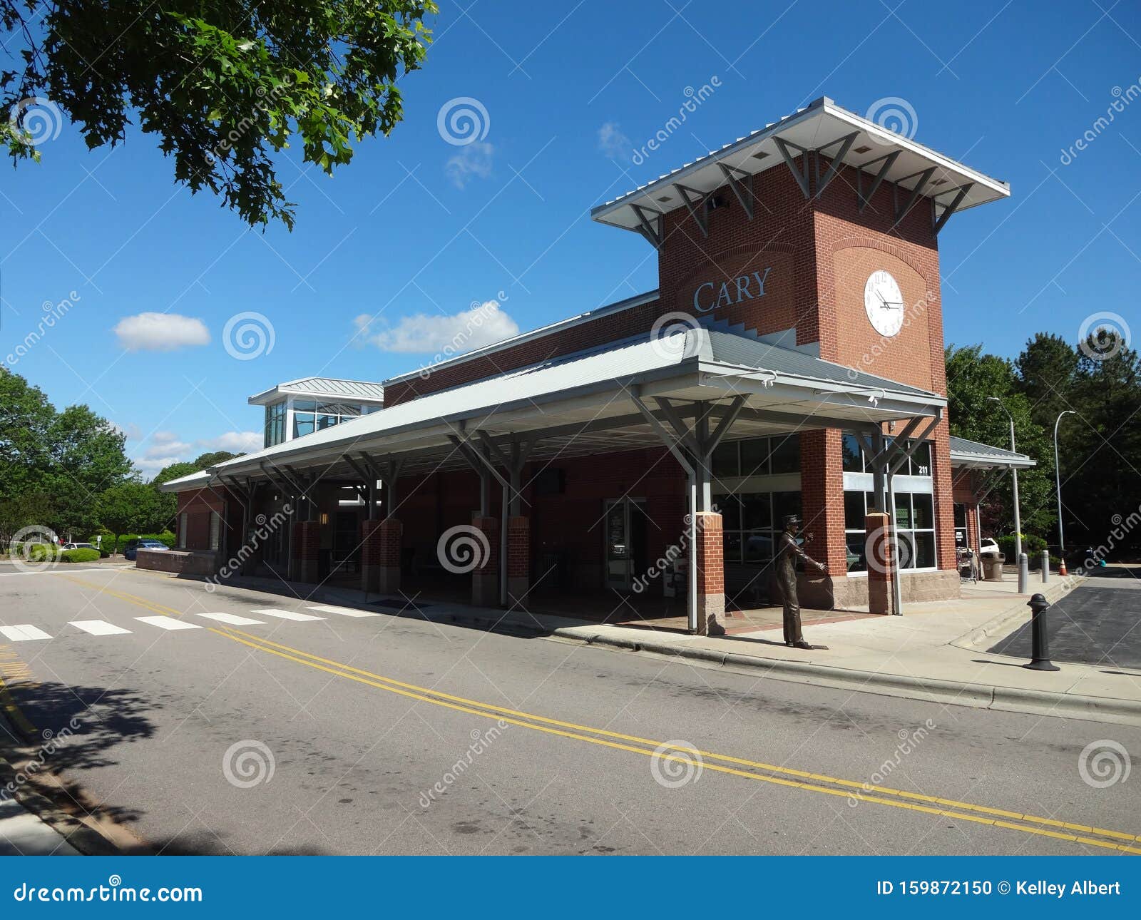 Stacja kolejowa w centrum Cary, NC. Stacja kolejowa w centrum Cary, Karolina Północna