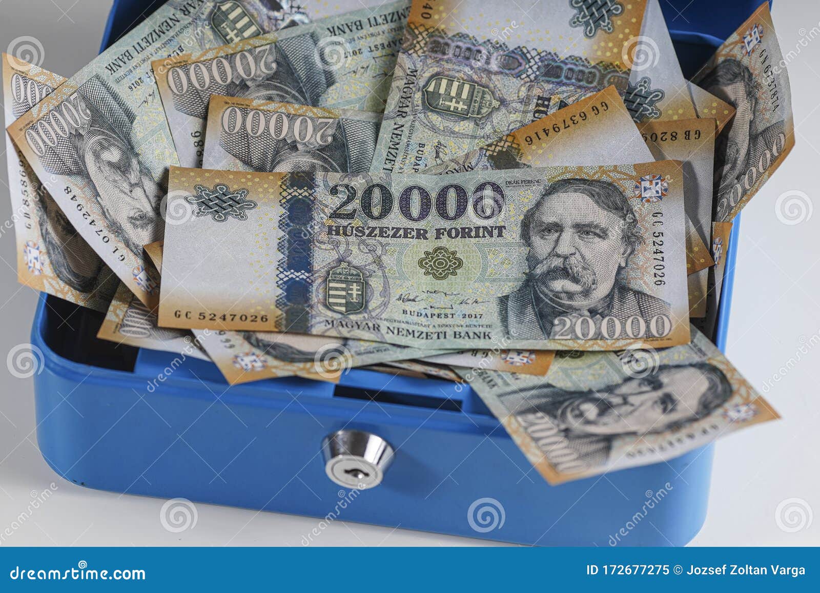 kuna to forint