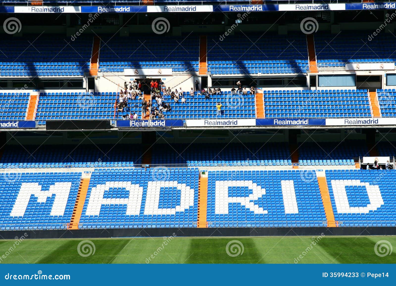 Stadion Van Real Madrid Redactionele Stock Foto Afbeelding 35994233