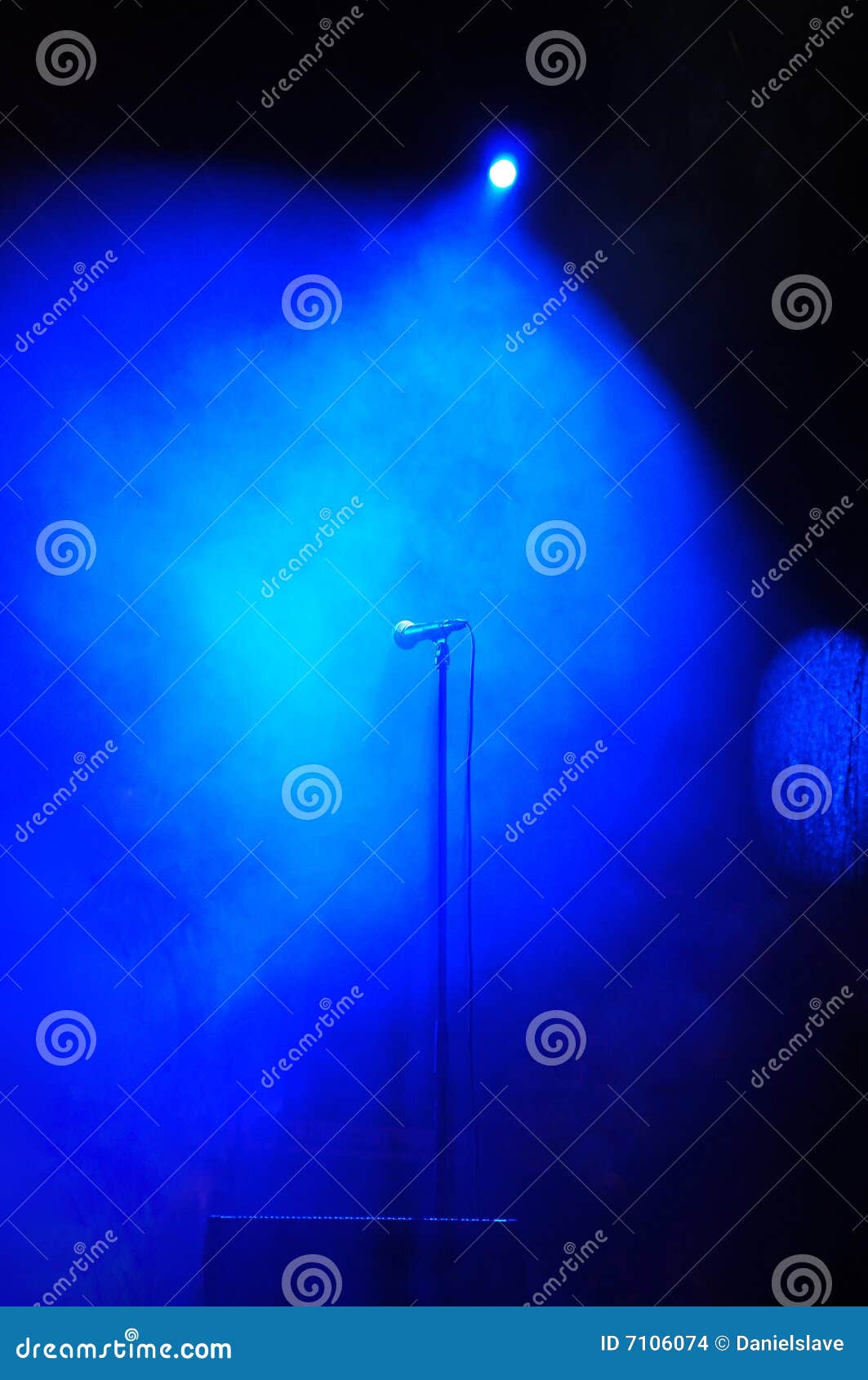 stage smoke microphone