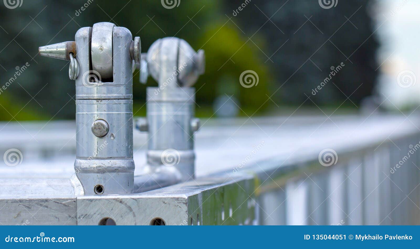 scaffold piercing joint scaffold piercing joint