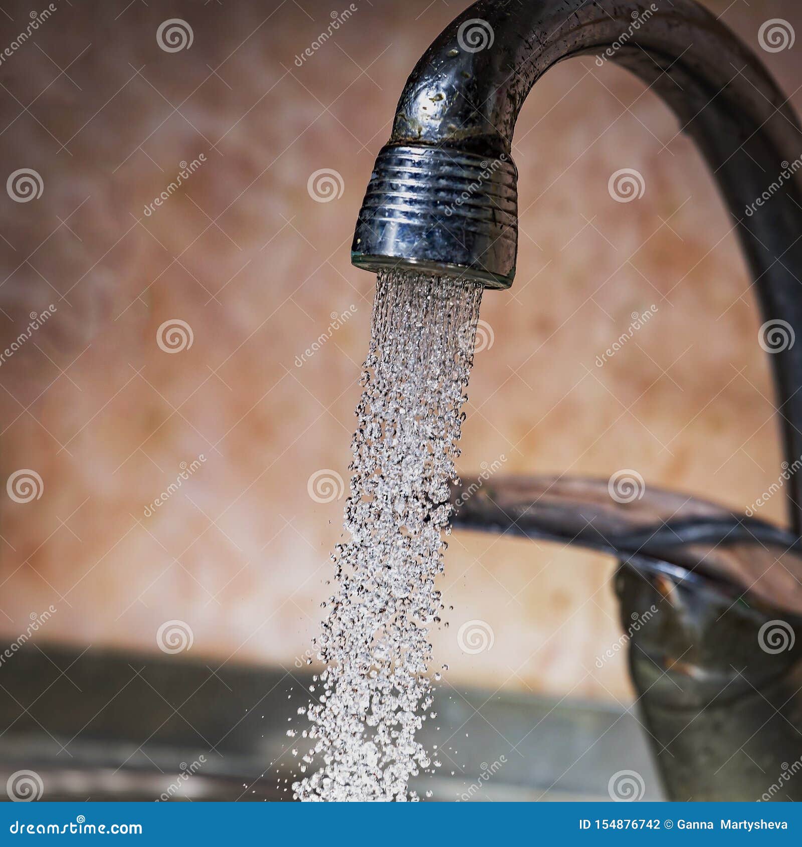 Stainless Steel Water Pressure Water Flow Drinking Faucet