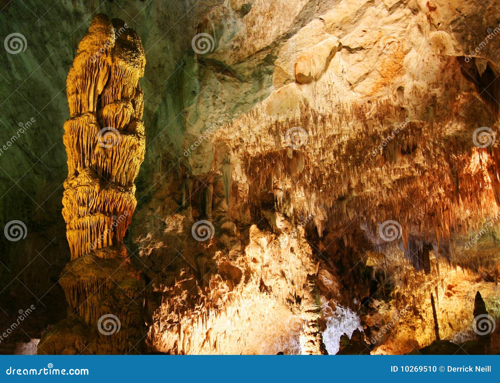 a stalagmite and chamber in carlsbad caverns