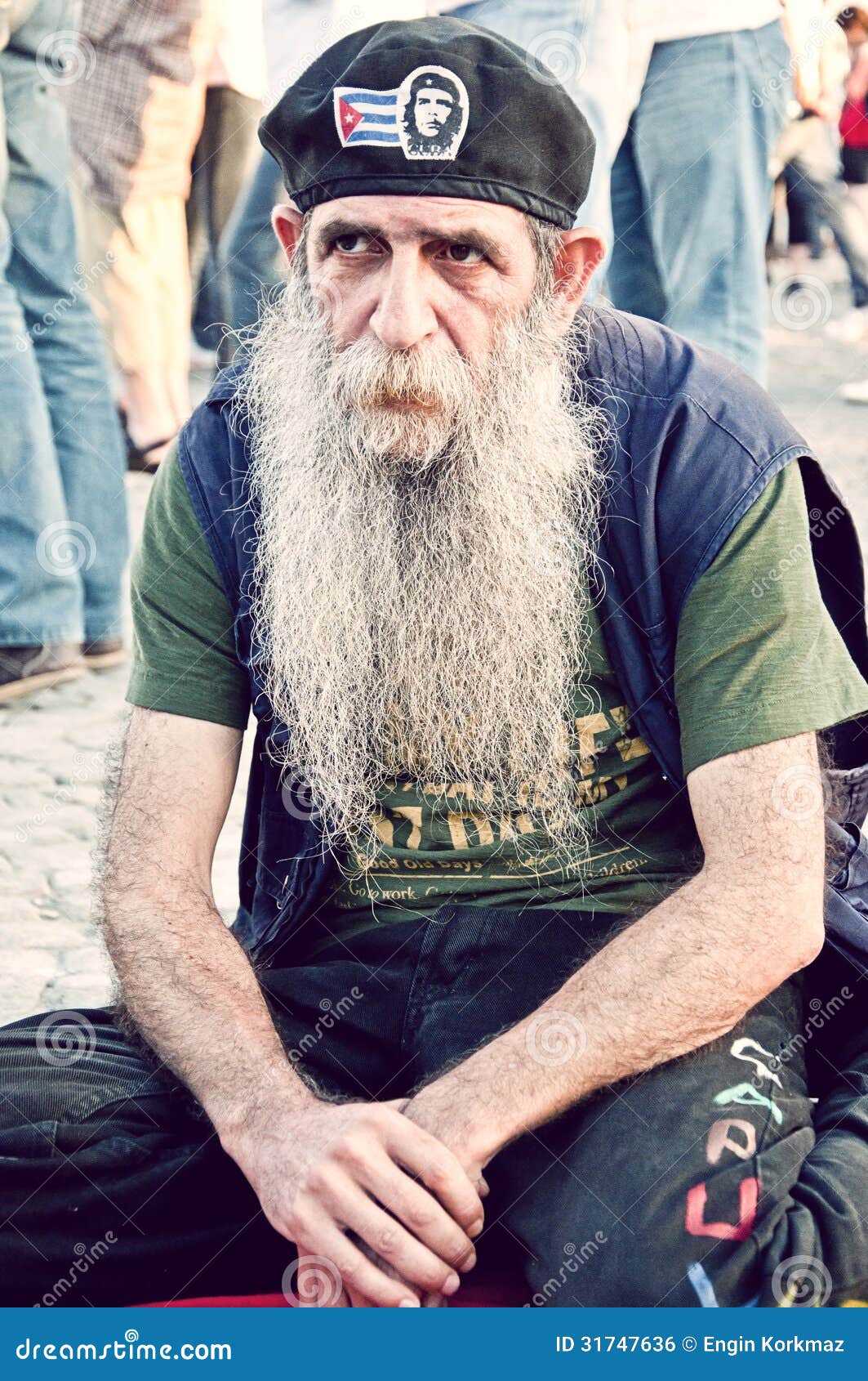 Standing Man Protest in Istanbul Editorial Photo - Image of girl ...