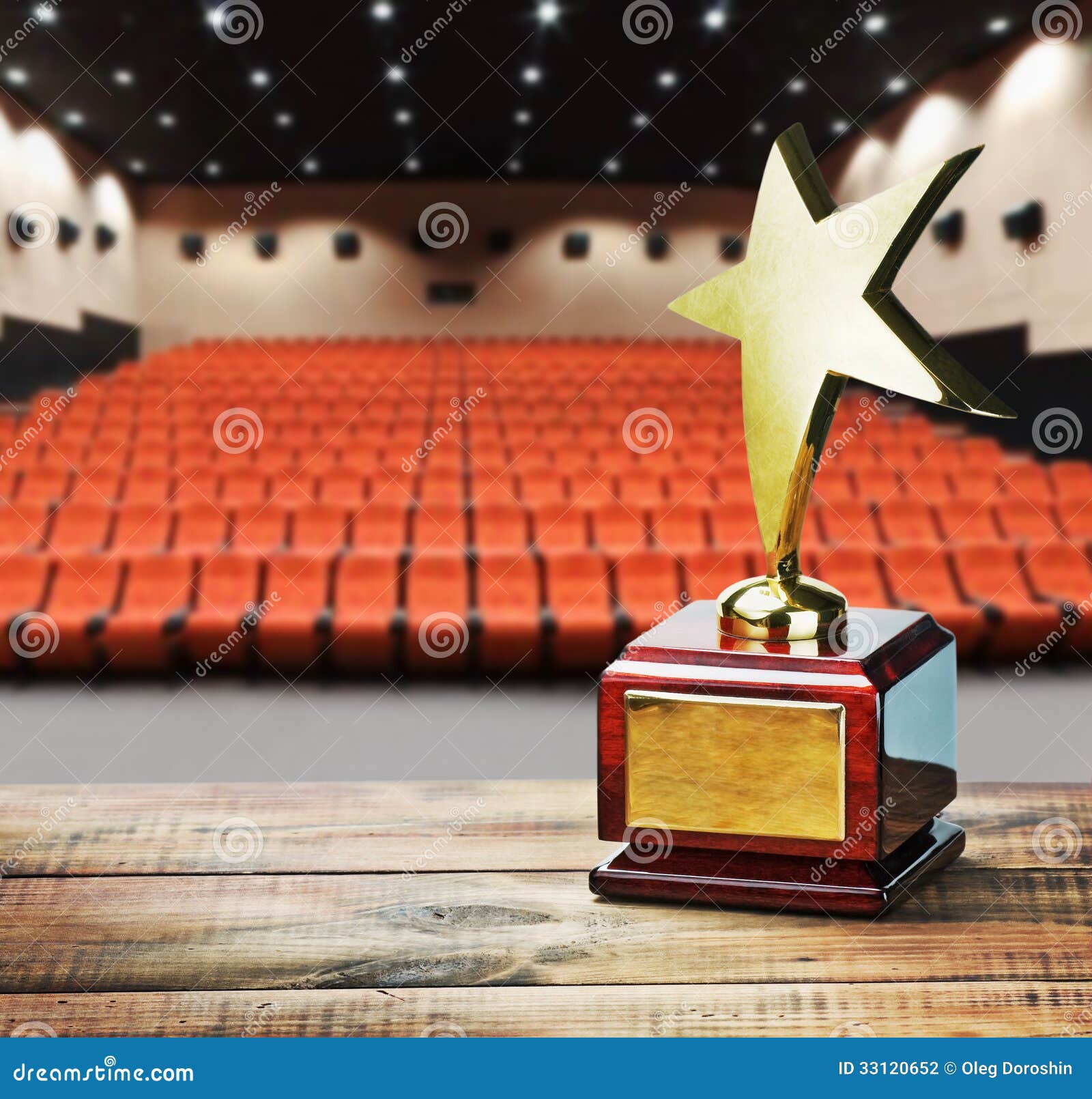 Award ceremony hi-res stock photography and images - Page 3 - Alamy