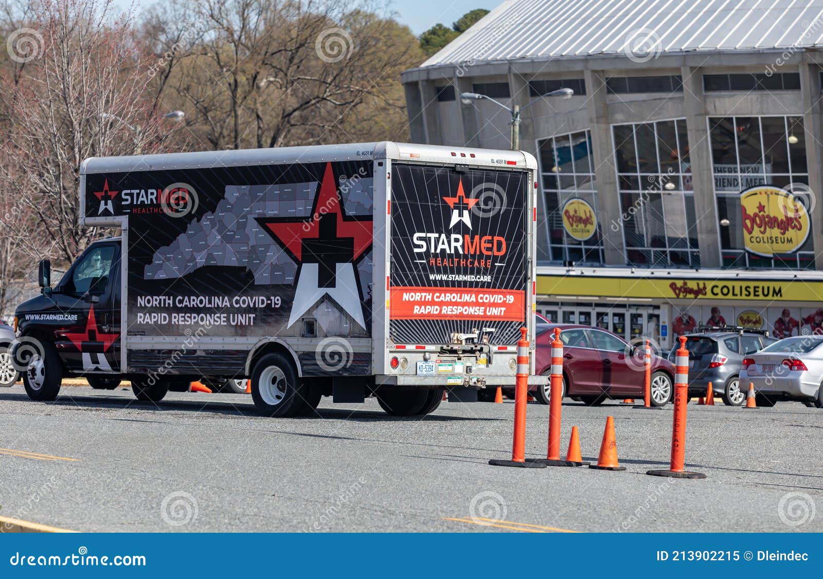 starmed covid vaccination truck outside bojangles coliseum charlotte nc usa march healthcare vaccinates hundreds people 213902215
