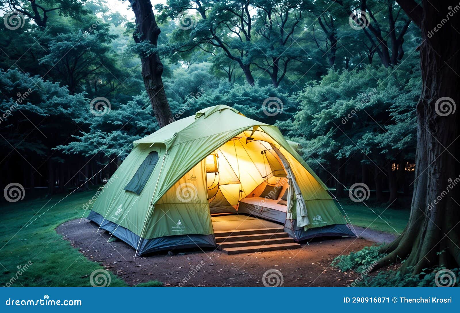 Starry Tranquility Camping Under the Celestial Canopy Stock