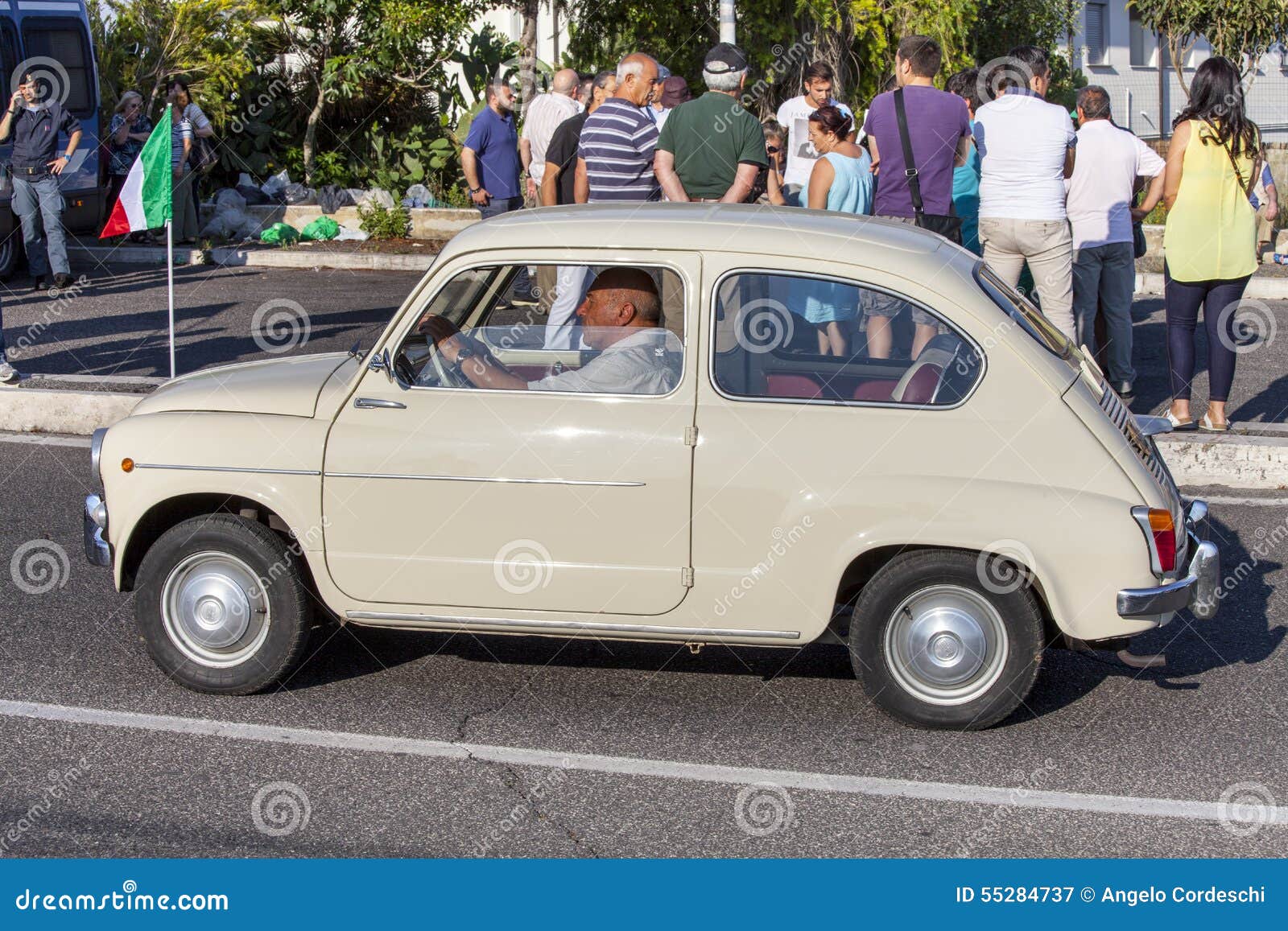 Stary Włoski Samochód Rocznika Transport Fiat 500