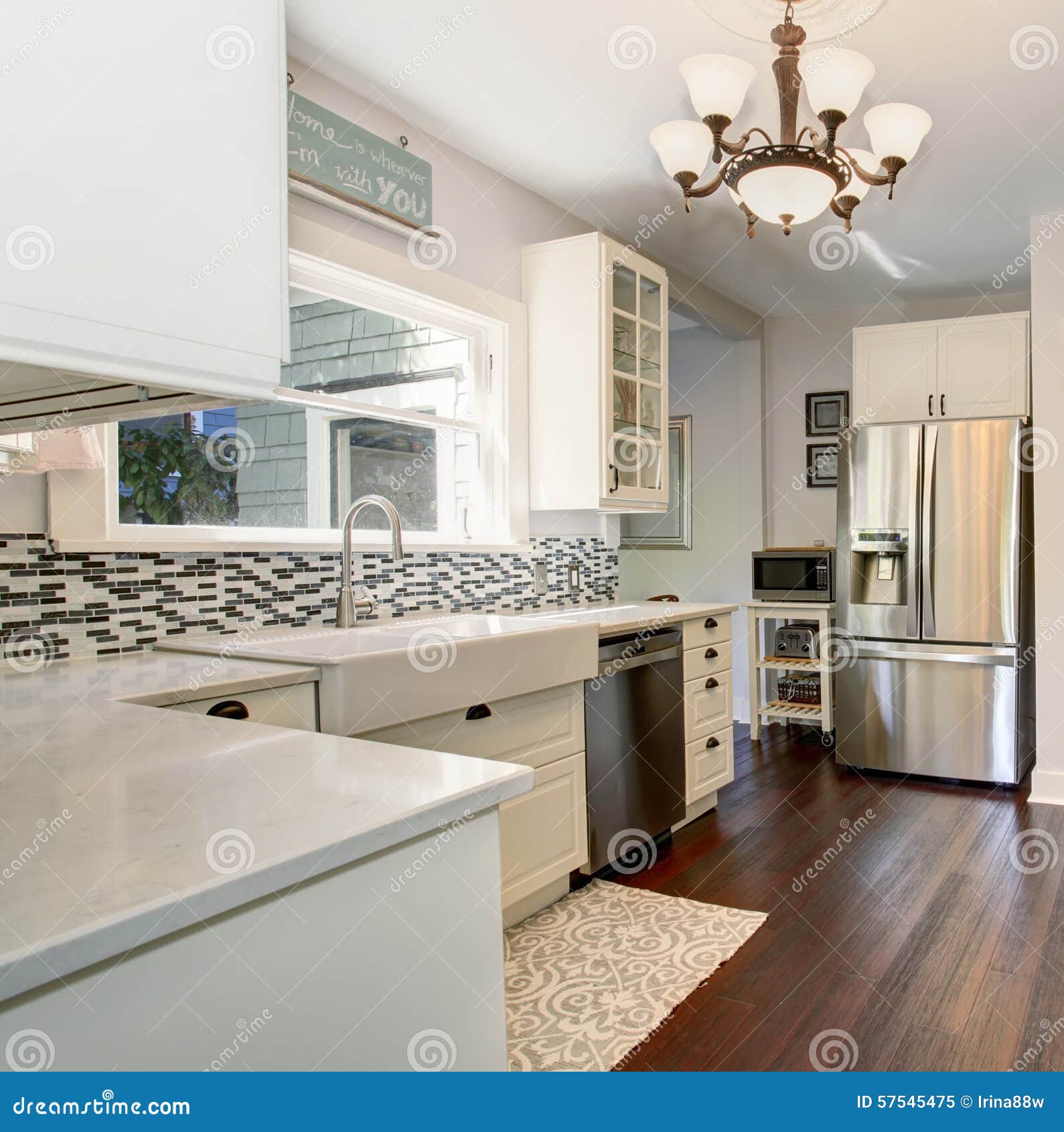 State Of The Art Kitchen With Stainless Steel Appliances Stock
