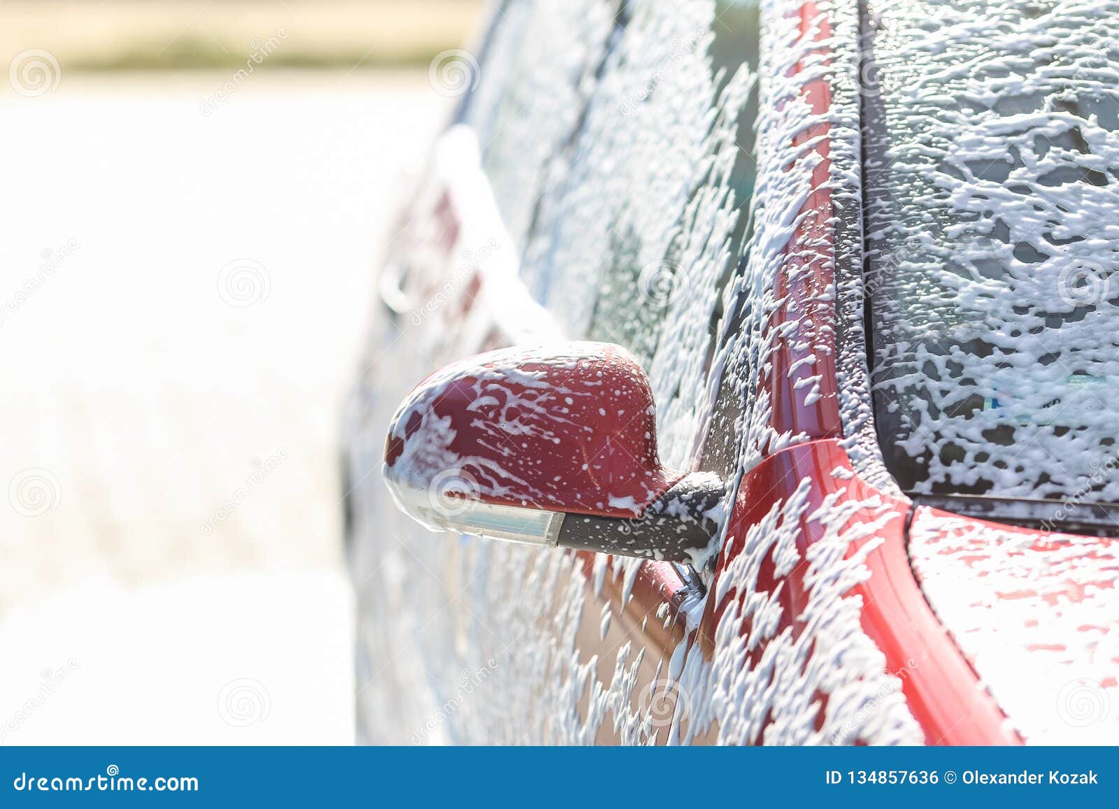 Station De Lavage Avec Du Savon Photo stock Image du couleur, service